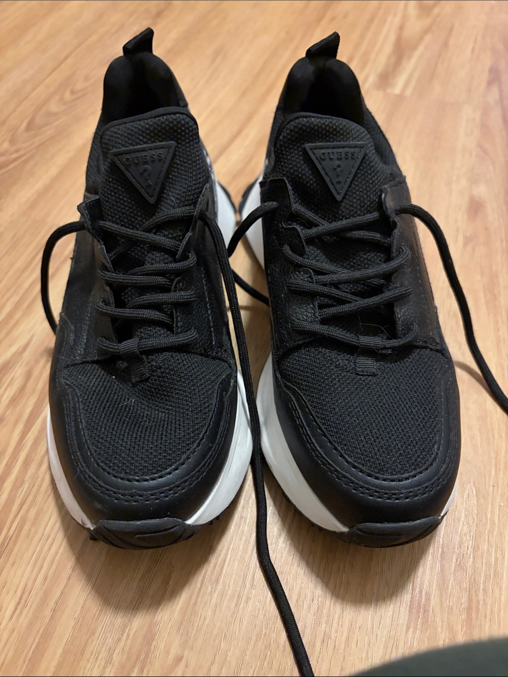 GUESS women’s  Black Mesh Athletic Sneakers